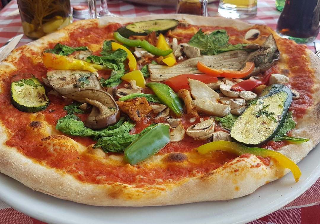 Trattoria Piazza Rossa