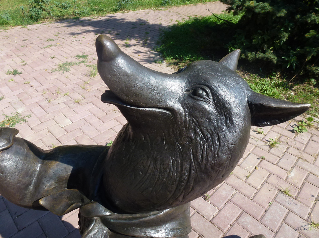 Lisa i Kolobok Sculpture景点图片
