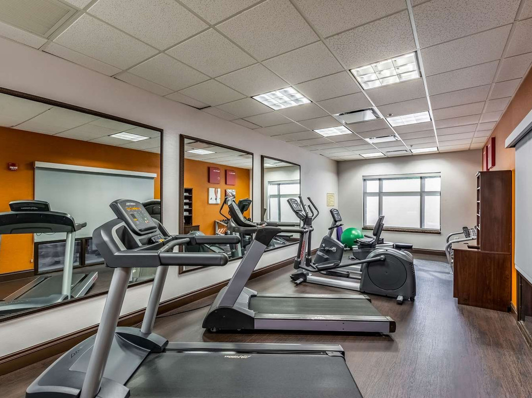 Holiday Inn Express & Suites Lexington By IHG主图