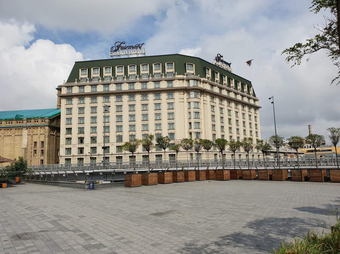 基辅费尔蒙大酒店主图