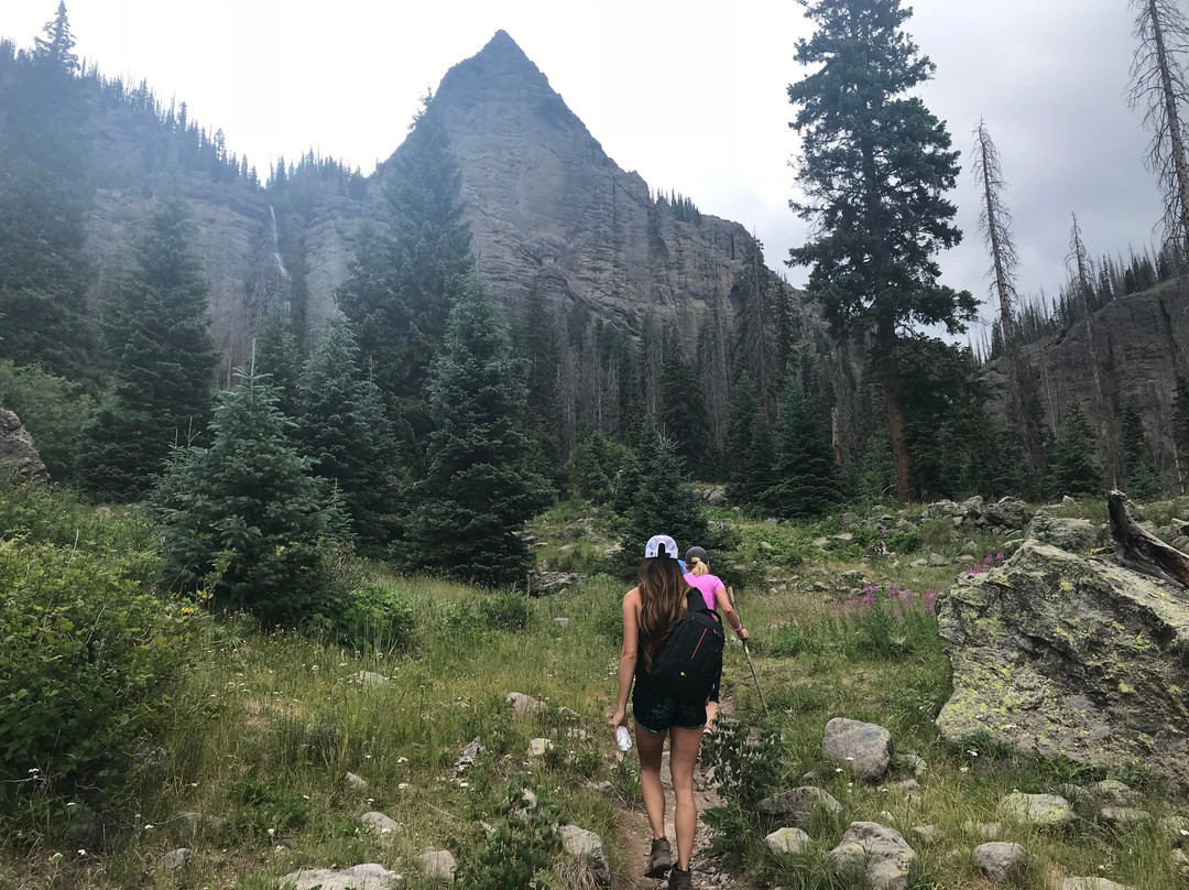 Fourmile Falls Trail-帕戈萨斯普林斯必去景点