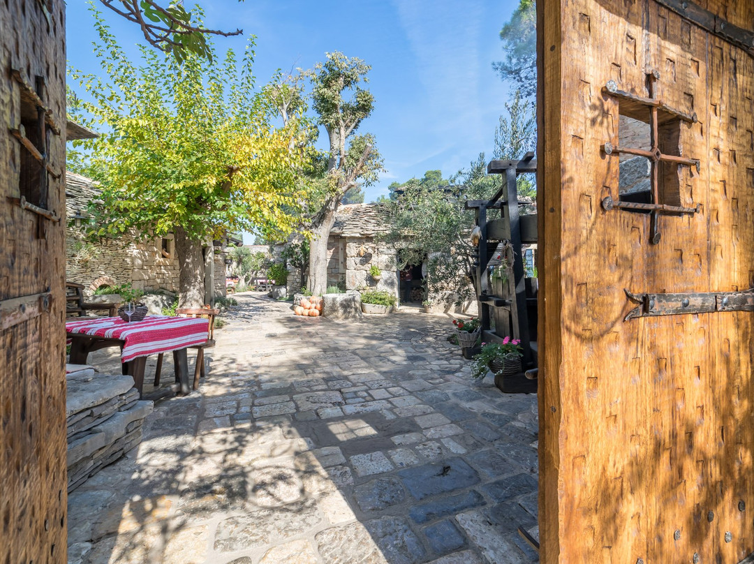 Dalmatian Ethno Village景点图片