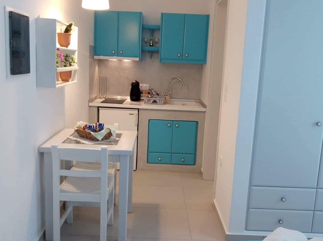 Drouga's Studios & Suites主图