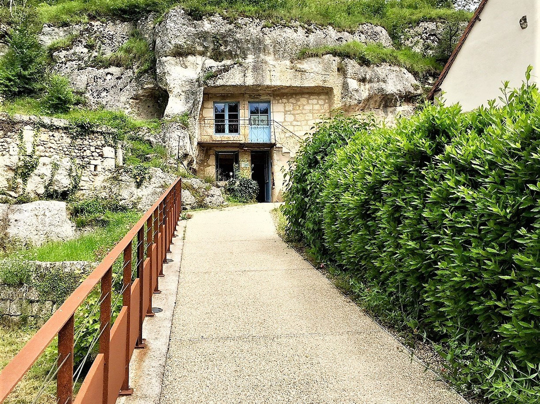 La Maison Troglodyte-Saint-Pierre-de-Maille必去景点