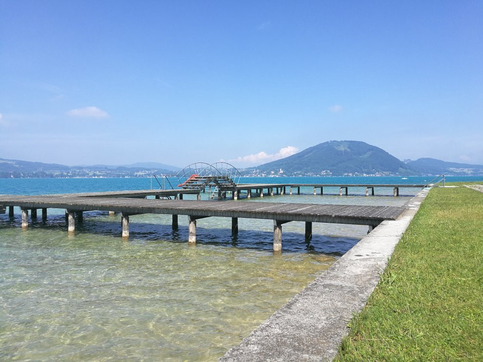 Strandbad Weyregg-Weyregg am Attersee必去景点