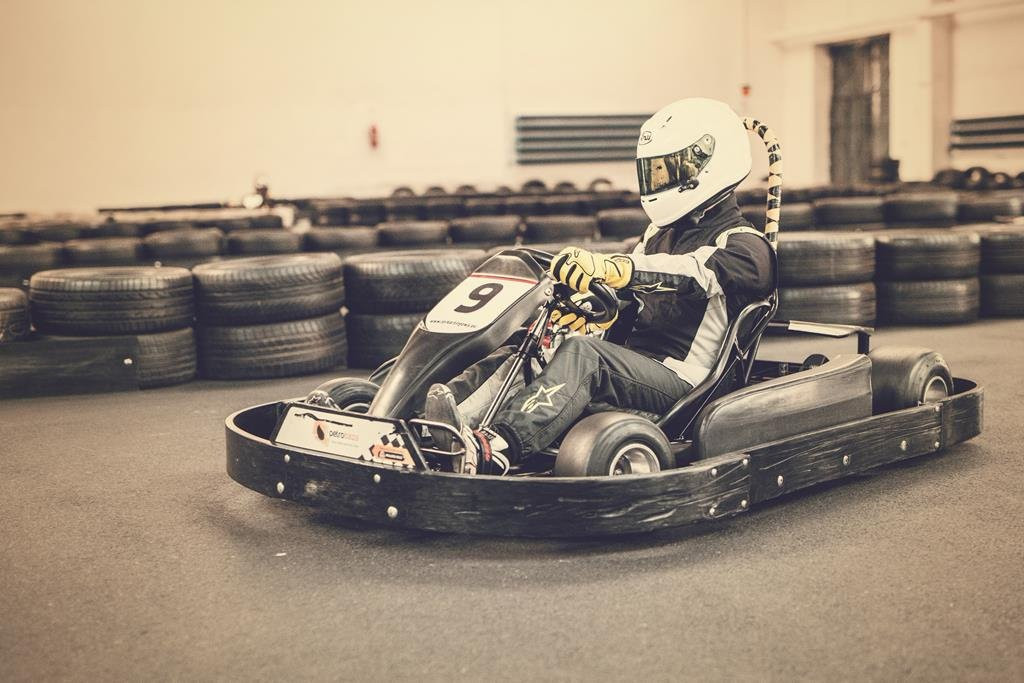 Wrocław Racing Center - indoor karting景点图片