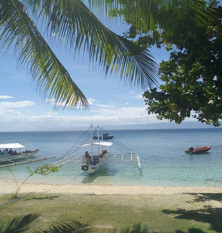 Cabilao Sunset Dive & Beach Resort-泳池