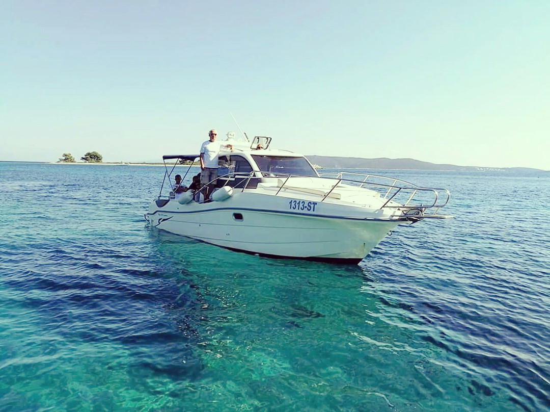 Boating-Split-Gustirna必去景点