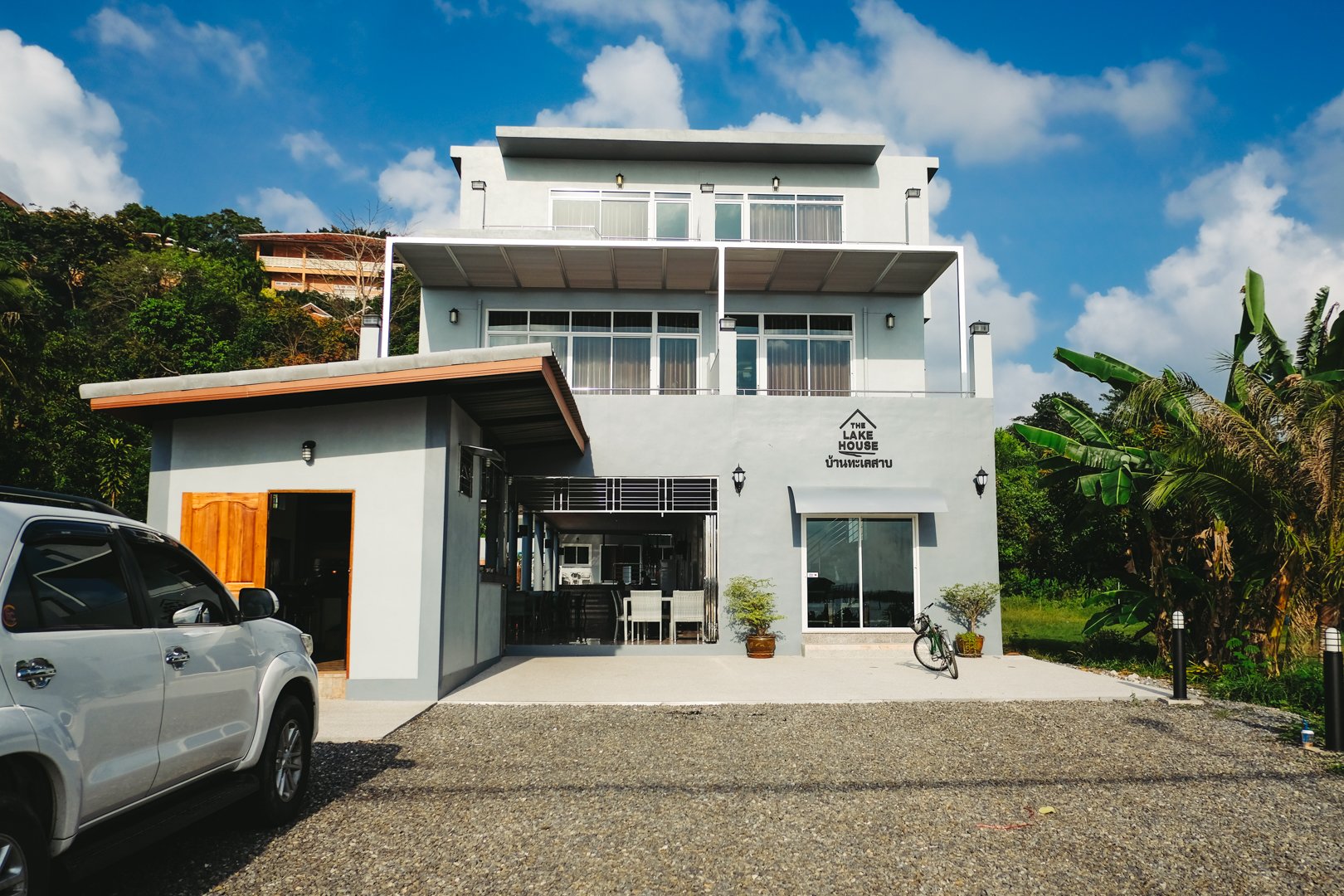 The Lake House-官方