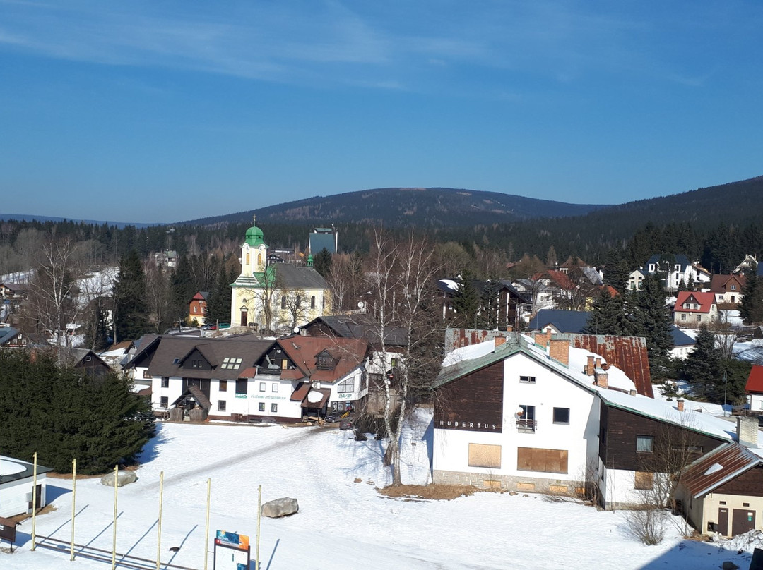 Wenzelkirche Harrachov景点图片