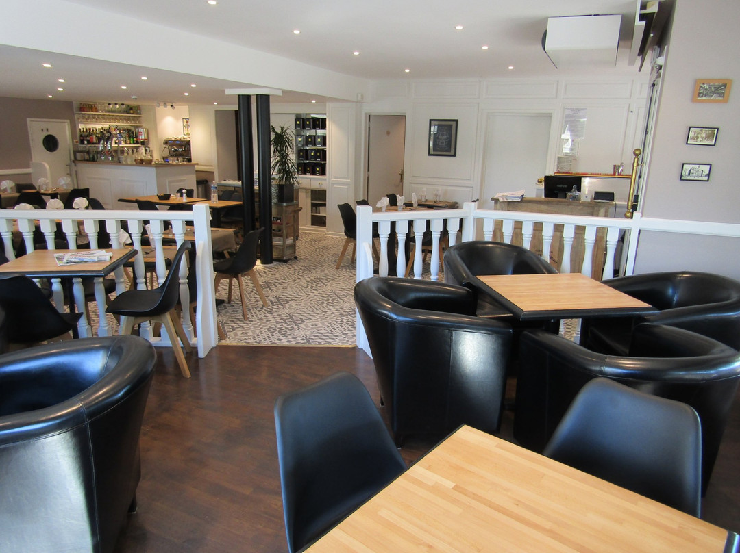 Le Creusot Hotel主图
