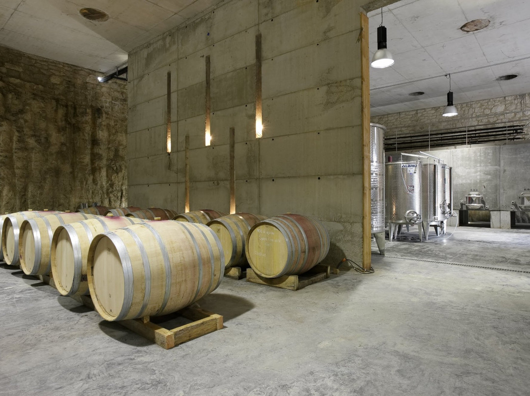 Domaine Costes-Cirgues-Sommieres必去景点