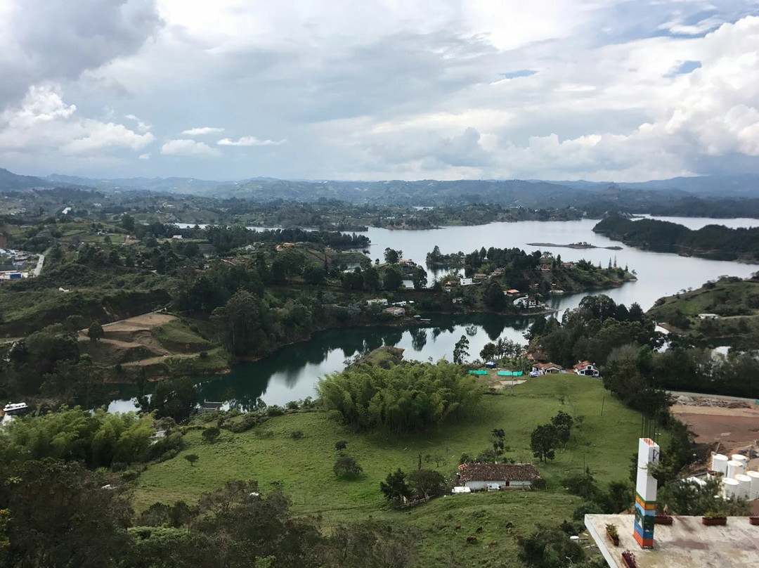 Guatapé Dam景点图片