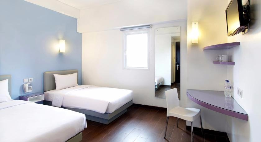 帕纳库康地区爱玛瑞丝酒店主图