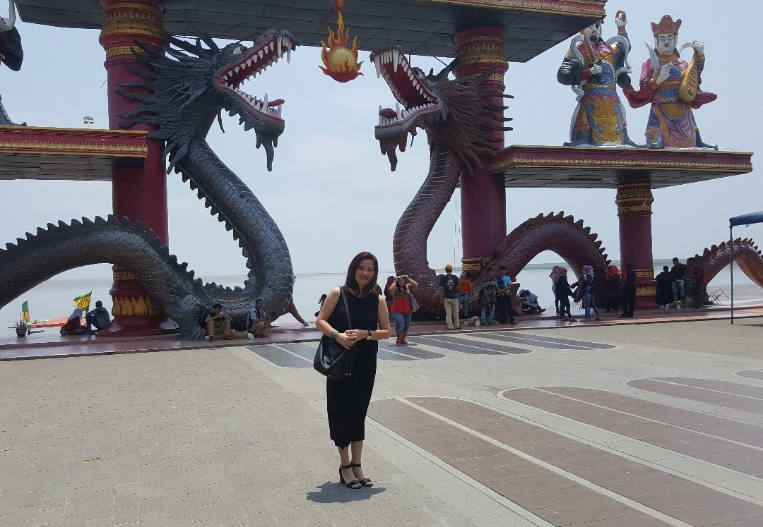 Sanggar Agung Temple-泗水必去景点