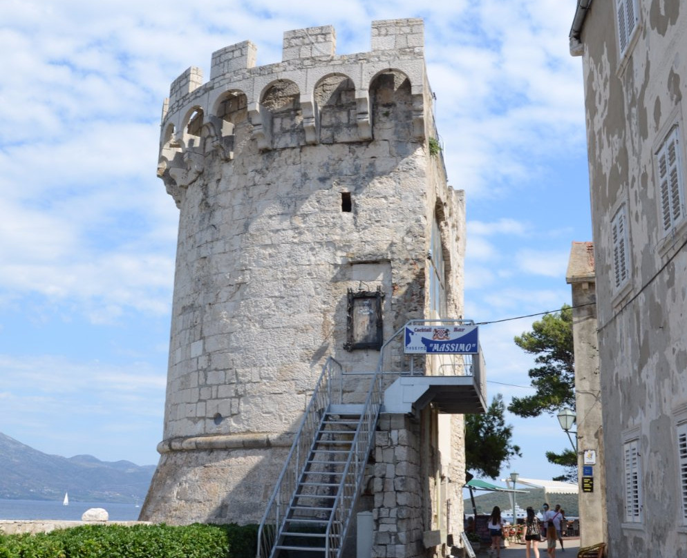 Zakerja Tower景点图片