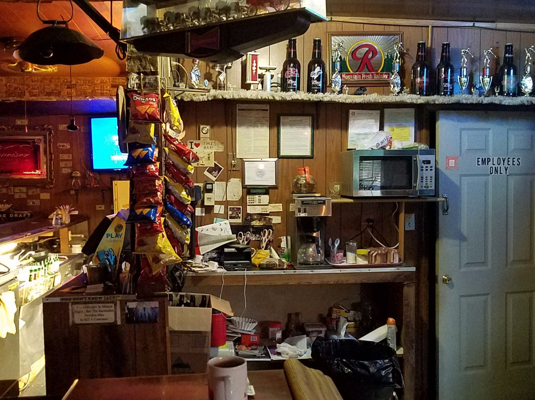 Green Doors Tavern-Corning必去景点