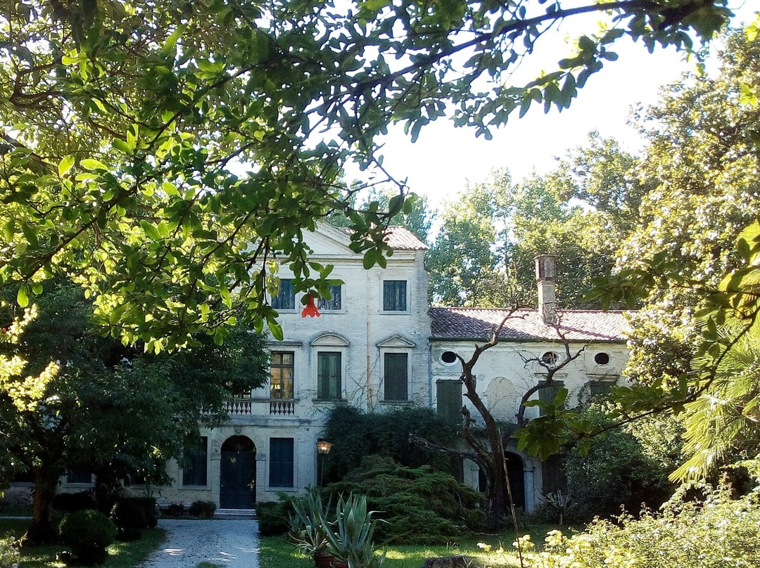 Villa dei Panigai-Ovio景点图片