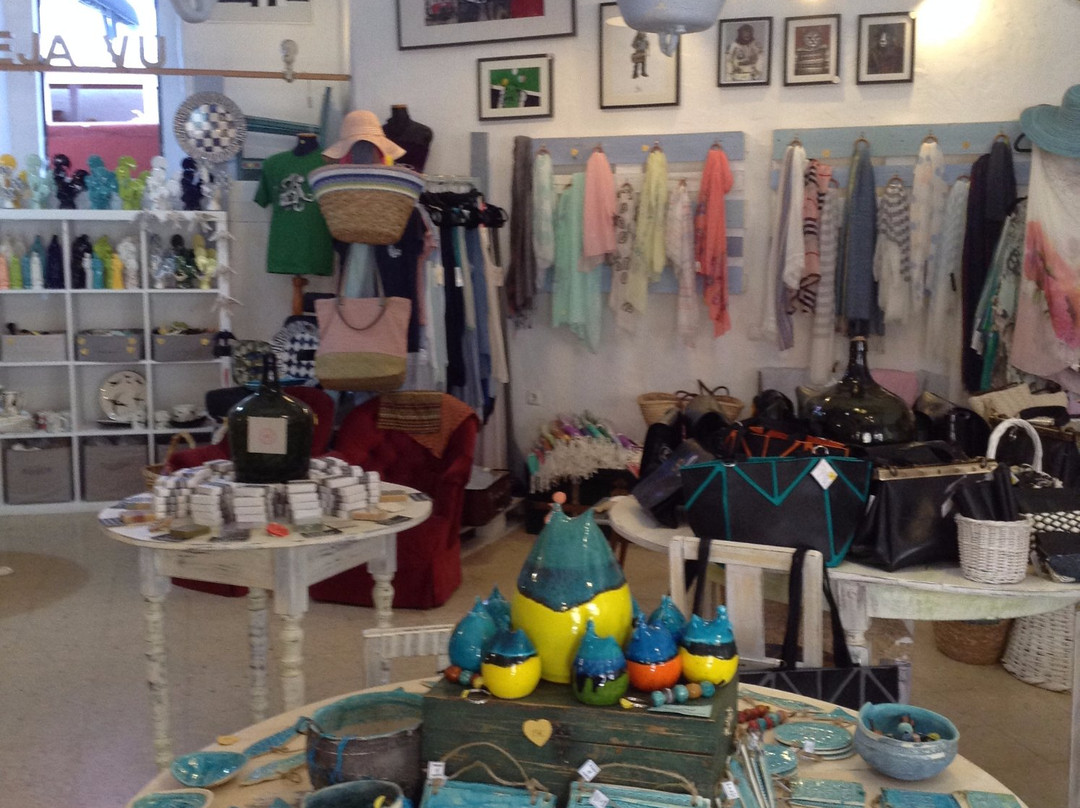 Déjà Vu Art Shop-费拉古多必去景点