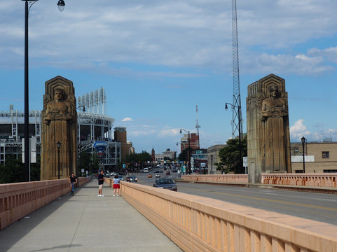 Hope Memorial Bridge-克利夫兰必去景点
