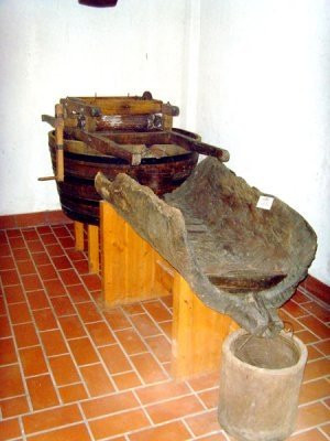 Wine Museum Tzivani-Khalkis必去景点