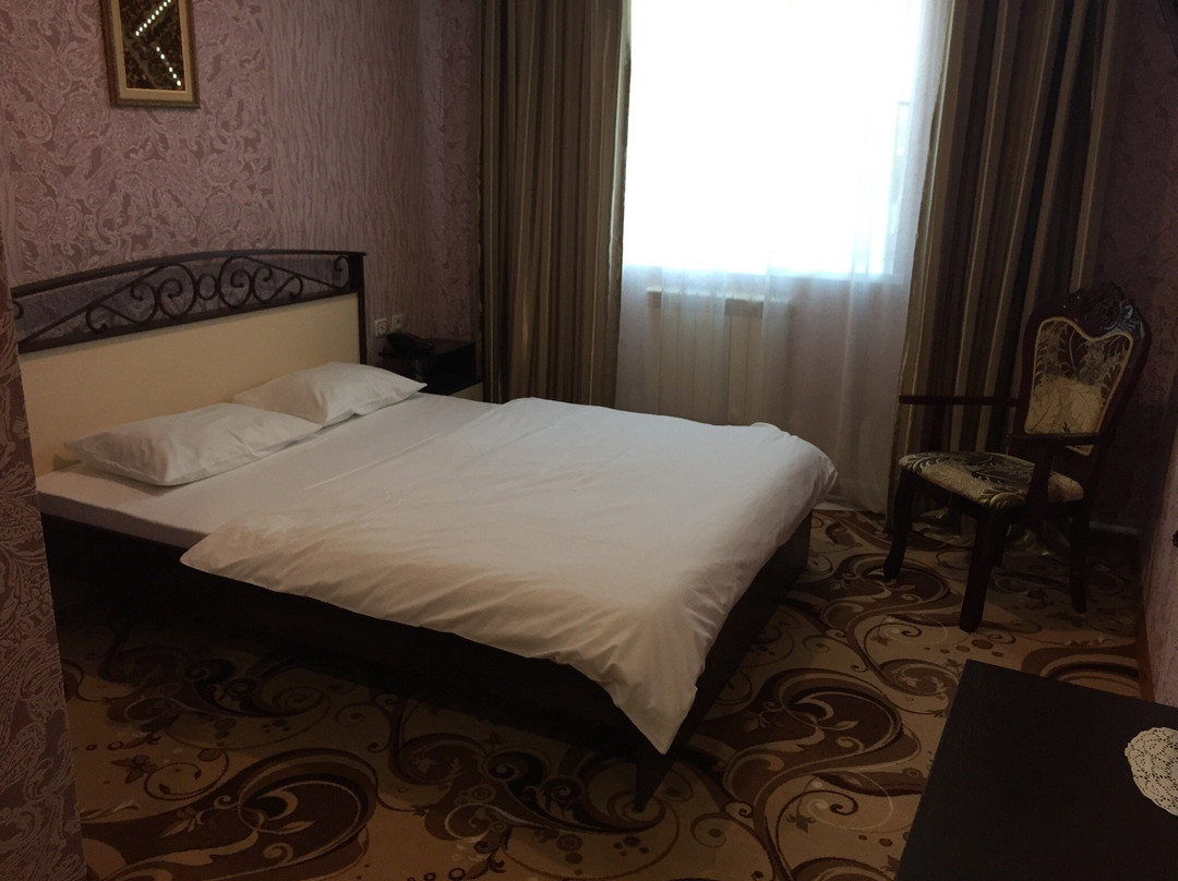 Tobolsk酒店住宿-Razdolye