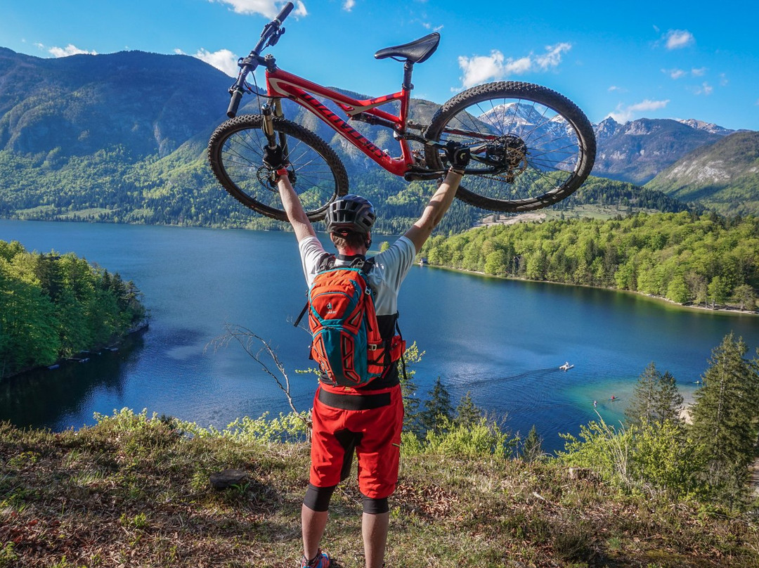 Hike&Bike Slovenia-博希尼湖必去景点