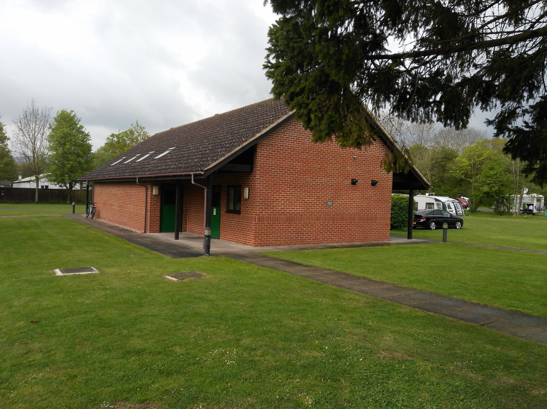 Blackmore Camping And Caravanning Club Site