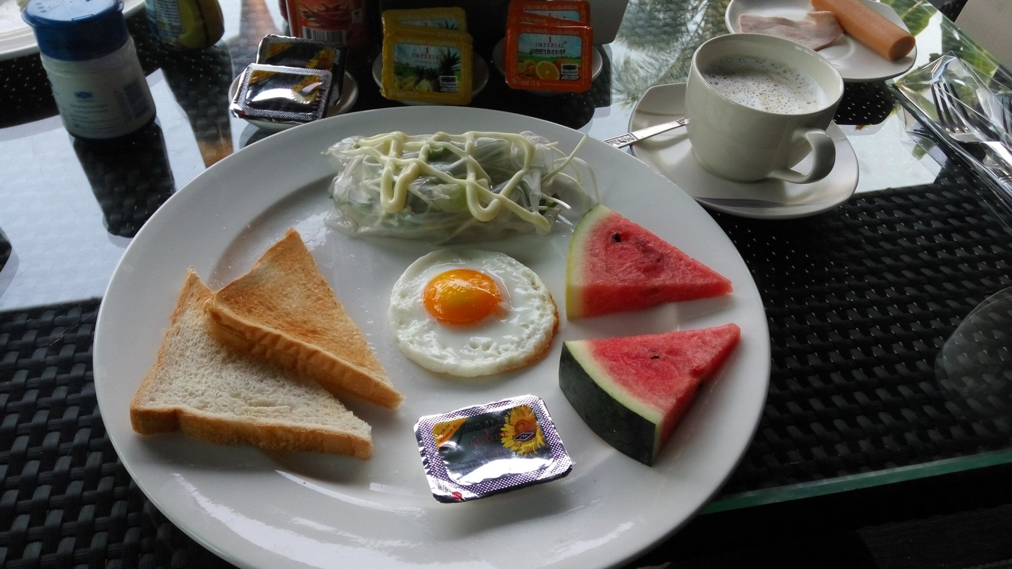Huern Nana Jomsawan-餐饮