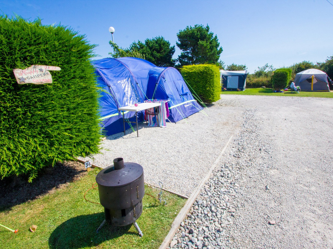 The Laurels Holiday Park & Cottages
