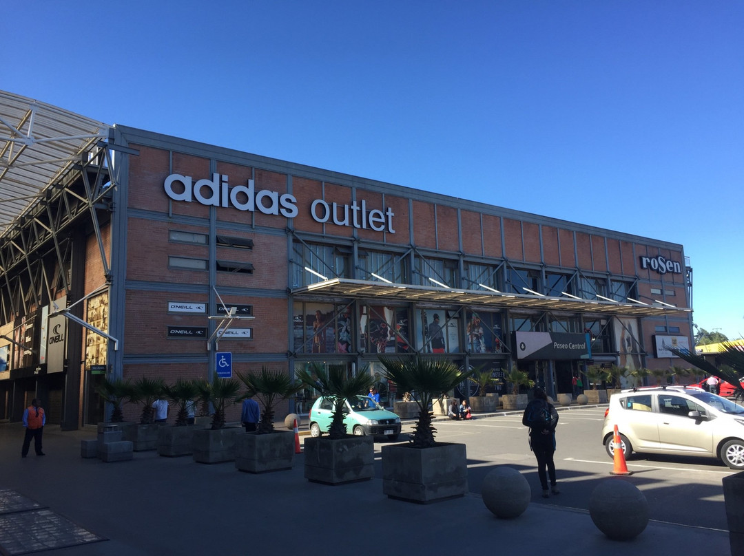 Easton Outlet Mall景点图片