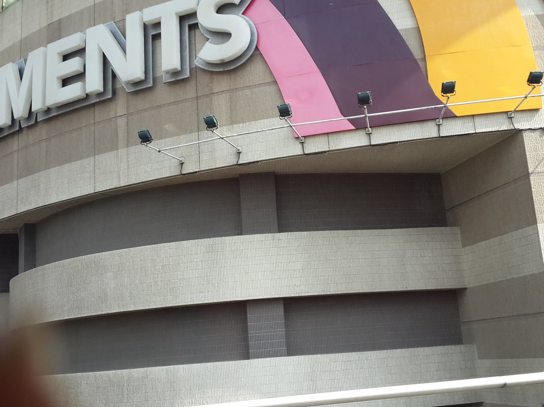 溜冰汤-香港必去景点