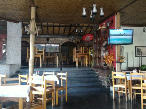 Esmeraldas餐馆和美食-Chale Churrascaria E Pizzaria