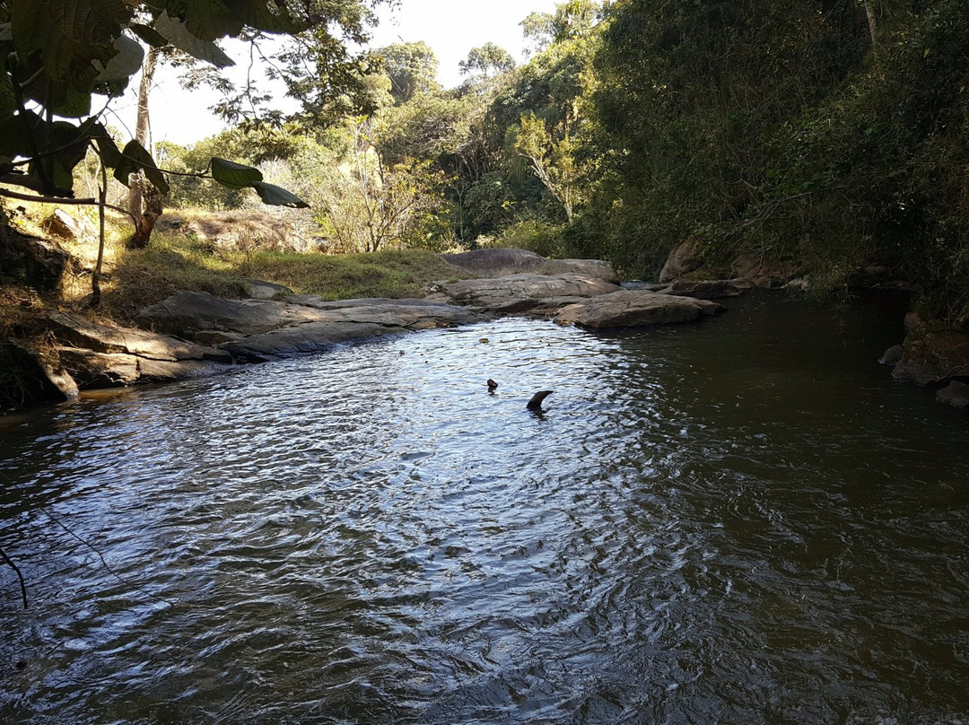 Bueno Brandao旅游景点-Cachoeira do Davi I