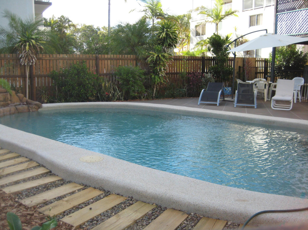 Palm Court Holiday Apartments