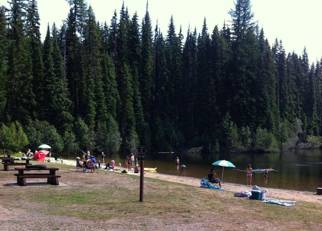 Nancy Greene Provincial Park景点图片