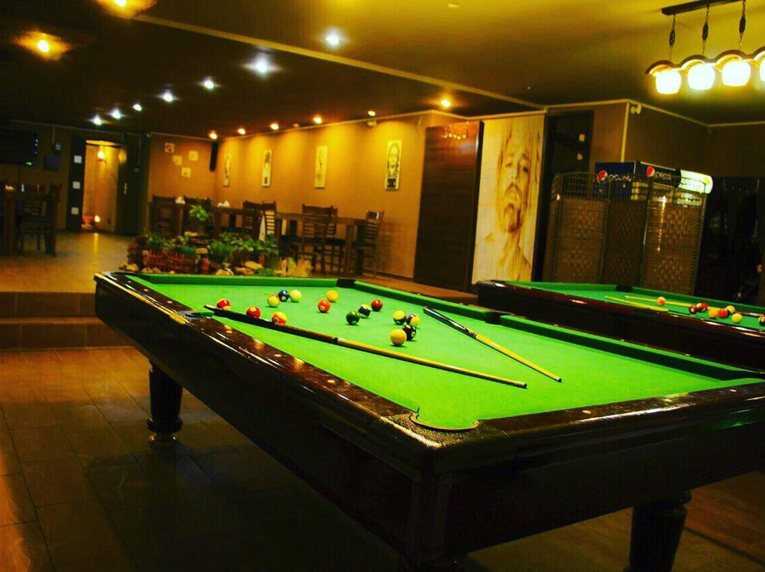 Mobarakeh酒店住宿-Partikan Hotel