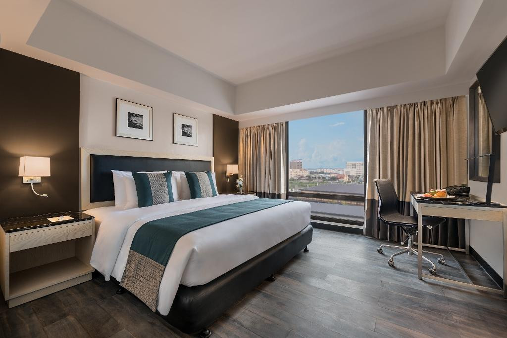 维萨亚斯酒店住宿-Seda Atria