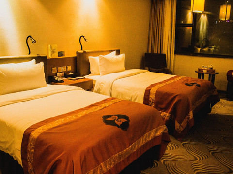 贵阳林城大酒店(省政府黔灵公园店)主图