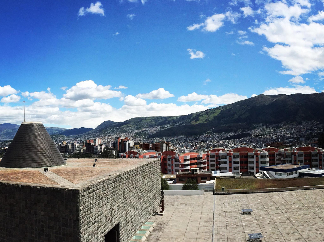 人之教堂-基多必去景点