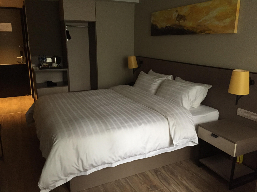 上海如家徐家汇店主图