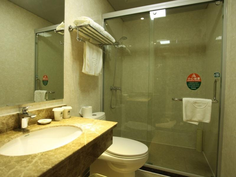 格林豪泰宿迁沭阳上海南路大润发商务酒店主图