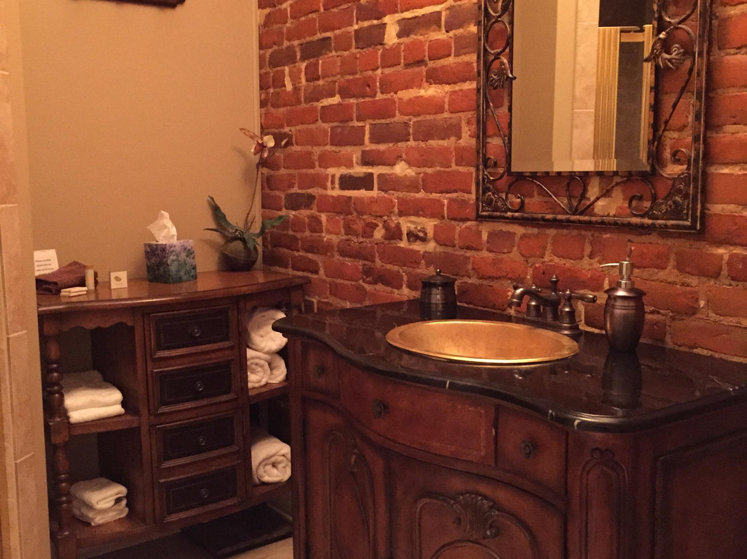 Inn on the Square主图