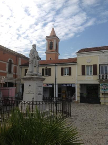 Monumento a Garibaldi-切塞纳蒂科必去景点