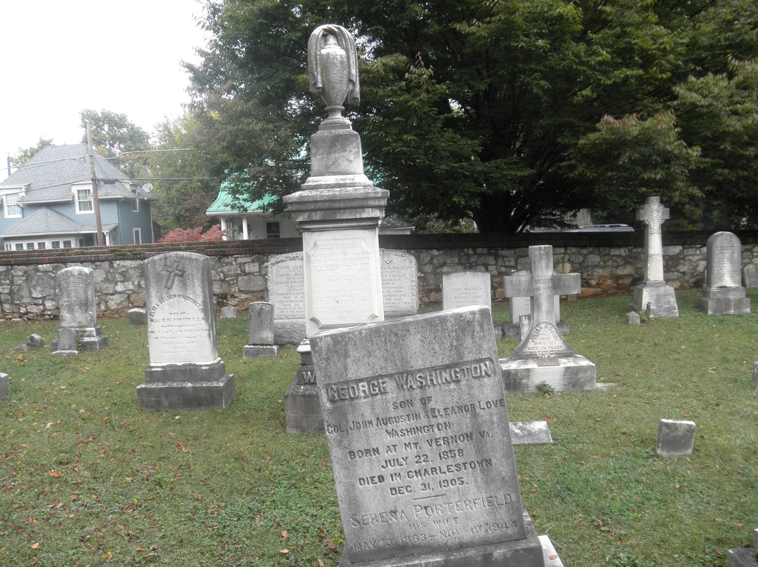 Zion Episcopal Church Cemetery-Charles Town必去景点
