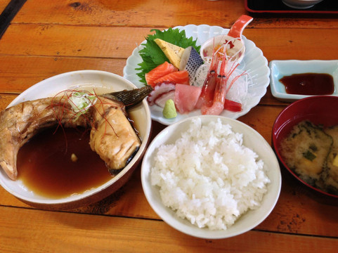 苫小牧市餐馆和美食-Kuidokoro Niinana