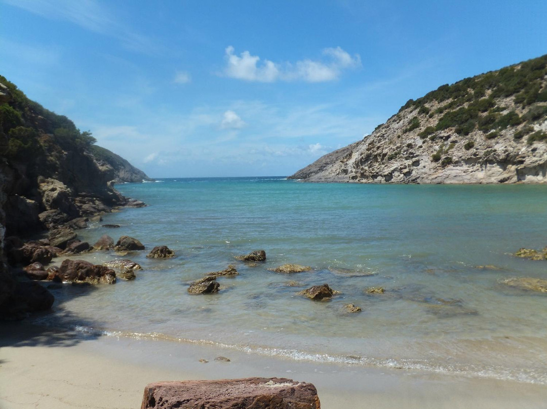 Spiaggia Cala Lunga-Calasetta必去景点