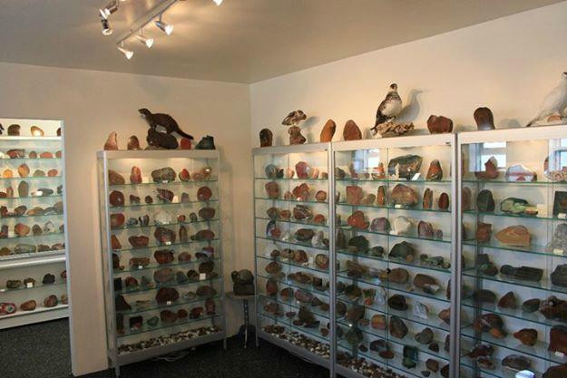 Huldusteinn-赫本必去景点