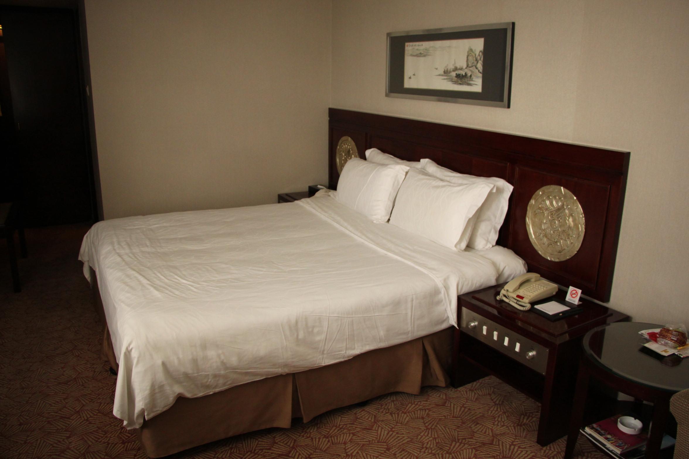西安古都文化大酒店（明城墙洒金桥地铁站店）-客卧