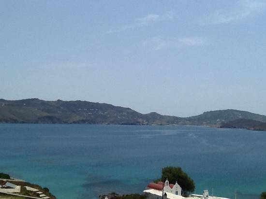 Agios Sostis Beach景点图片